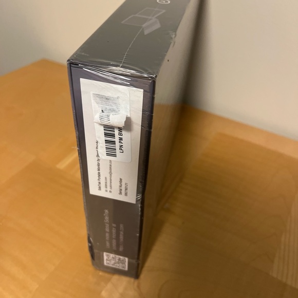 Side Trak 
Portable monitor by stand steady 
12,5” - Picture 6 of 6